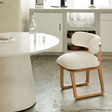 Uma Chair