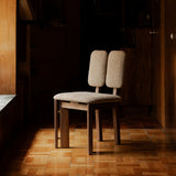 Atara Chair 04