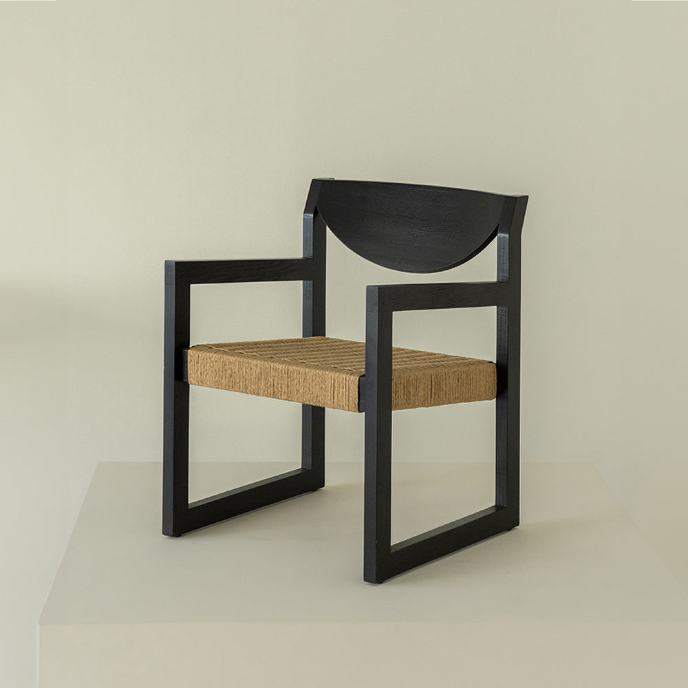 Paola Chair with armrests