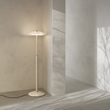 Fase floor Lamp